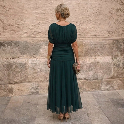 Vestido largo con hombros descubiertos